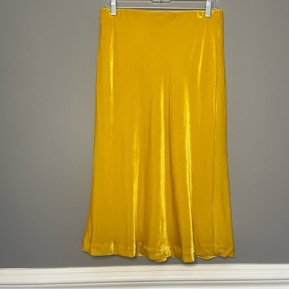 MAEVE by Anthropologie Kelly Velvet Midi Skirt - Picture 5 of 6